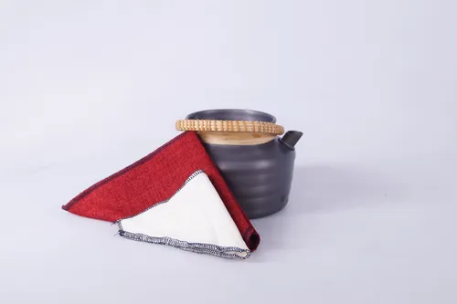 Tea ustensils